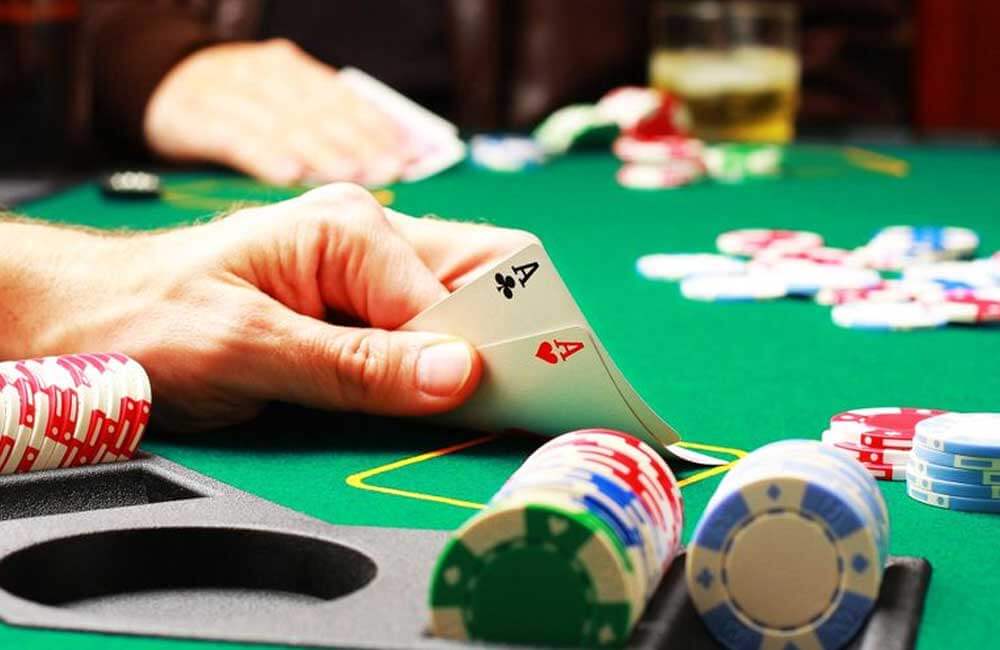 Presente criativo para homem jogador - Curso de Poker - Original Experience.jpg