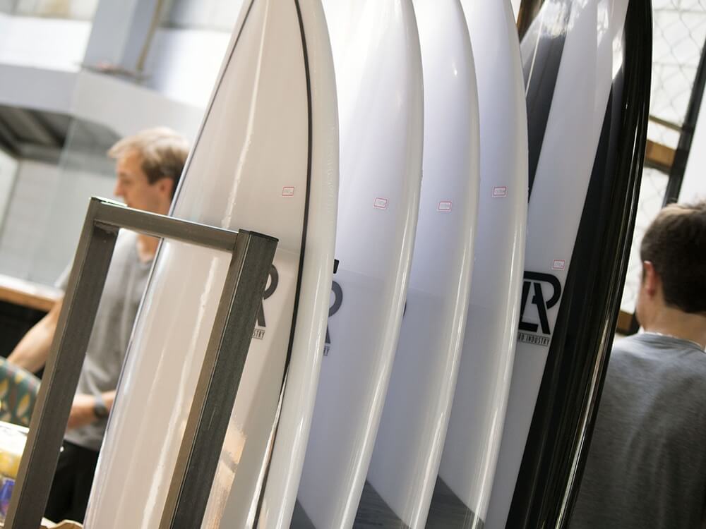 Personalize e desenvolva sua próxima prancha de surf! 2