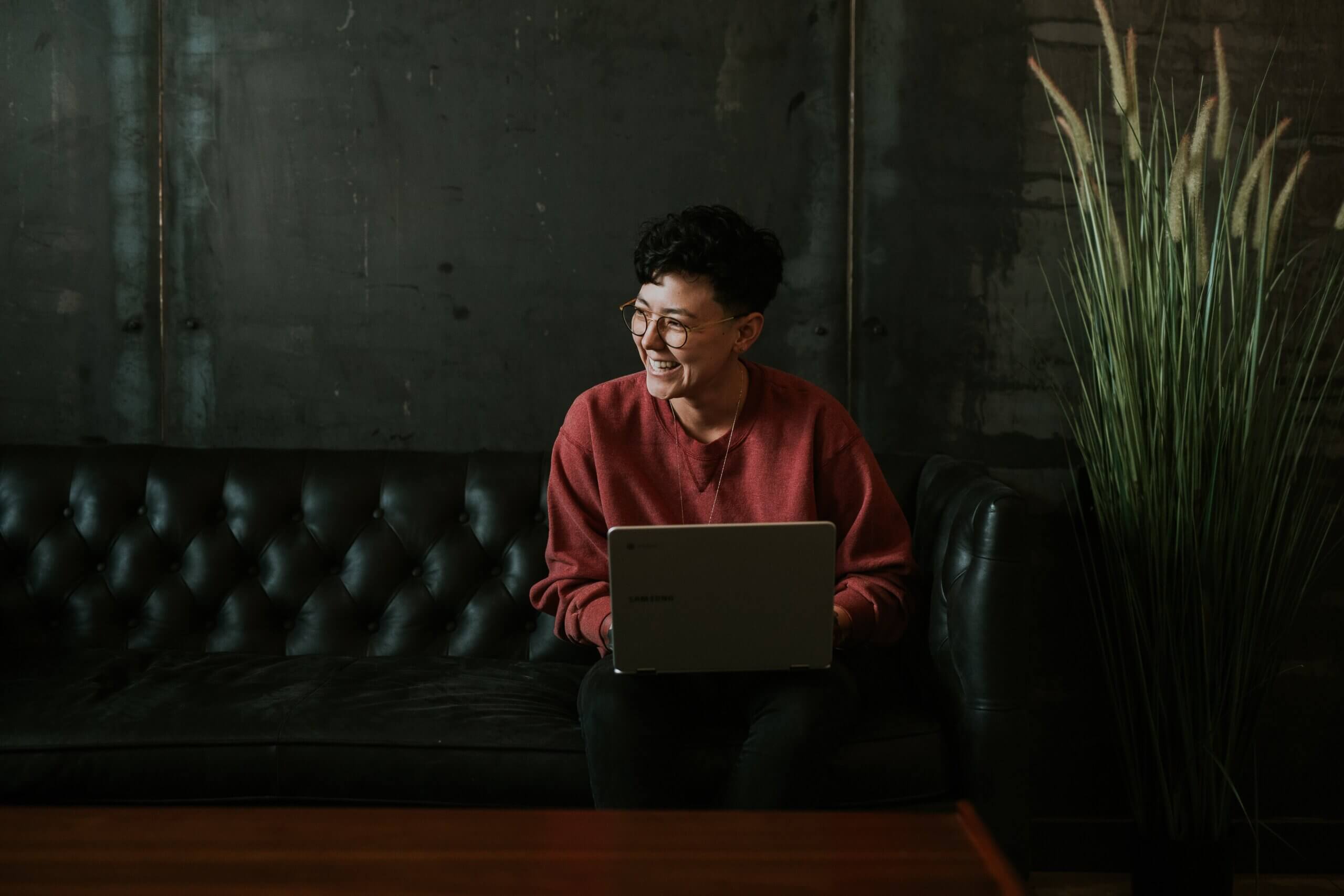 Ações para o Dia do profissional de TI na empresa? Ideias para surpreender colaboradores e funcionários! 8